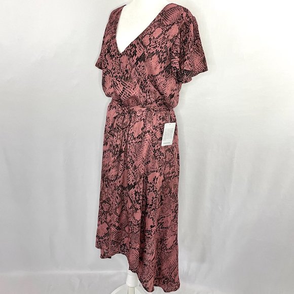 New Vanity Room Snake V-Neck Flutter Sleeve Handkerchief Hem Dress Size Medium - Picture 5 of 16